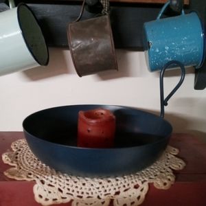 Primitive candle tin